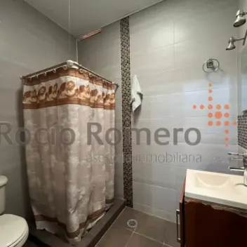 #2488 - Casa en arriendo en Cúcuta de 327m², 7 habitaciones y 2 parqueaderos - 7