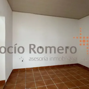 #2493 - Casa en arriendo en Cúcuta de 373m², 9 habitaciones y 2 parqueaderos - 16