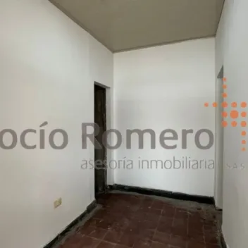 #2493 - Casa en arriendo en Cúcuta de 373m², 9 habitaciones y 2 parqueaderos - 14