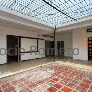 #2493 - Casa en arriendo en Cúcuta de 373m², 9 habitaciones y 2 parqueaderos - 17