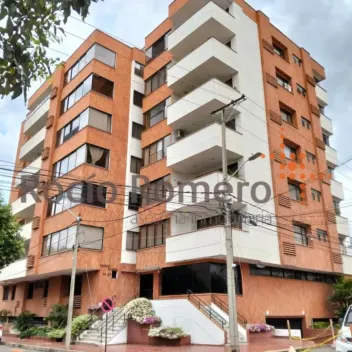 #2508 - Apartamento en arriendo en Cúcuta de 194m², 3 habitaciones y 2 parqueaderos - 1