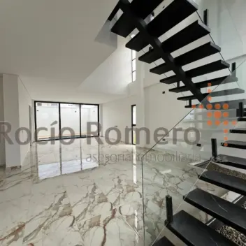 #2521 - Casa en conjunto cerrado en venta en Villa del Rosario de 260m², 3 habitaciones y 4 parqueaderos - 2