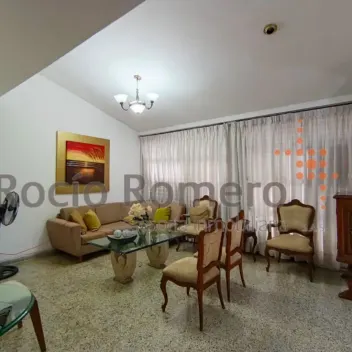#2542 - Casa en venta en Cúcuta de 292m², 4 habitaciones y 2 parqueaderos - 5