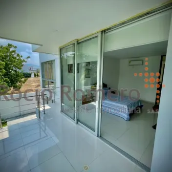 #2545 - Casa en conjunto cerrado en venta en  de 470m², 4 habitaciones y 4 parqueaderos - 18
