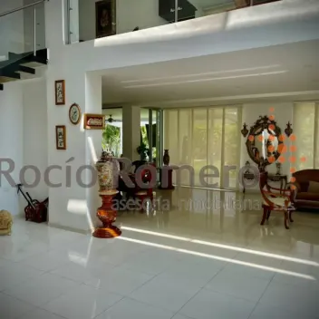 #2545 - Casa en conjunto cerrado en venta en  de 470m², 4 habitaciones y 4 parqueaderos - 4