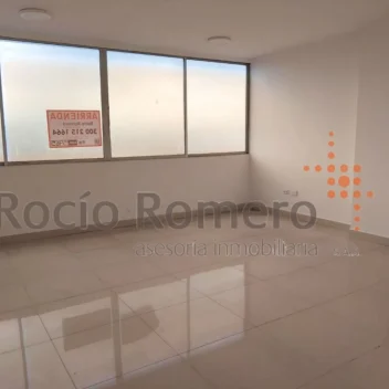 #2566 - Local en arriendo en Cúcuta de 23.43m², 1 ambiente y 1 parqueadero - 2