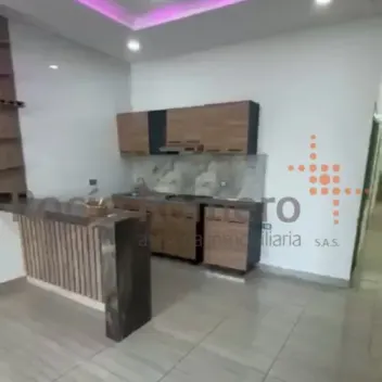 #2588 - Casa en venta en Los Patios de 340m², 7 habitaciones y 1 parqueadero - 17