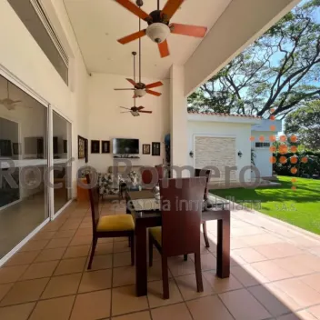 #2589 - Casa en conjunto cerrado en venta en  de 1728m², 3 habitaciones y 4 parqueaderos - 5