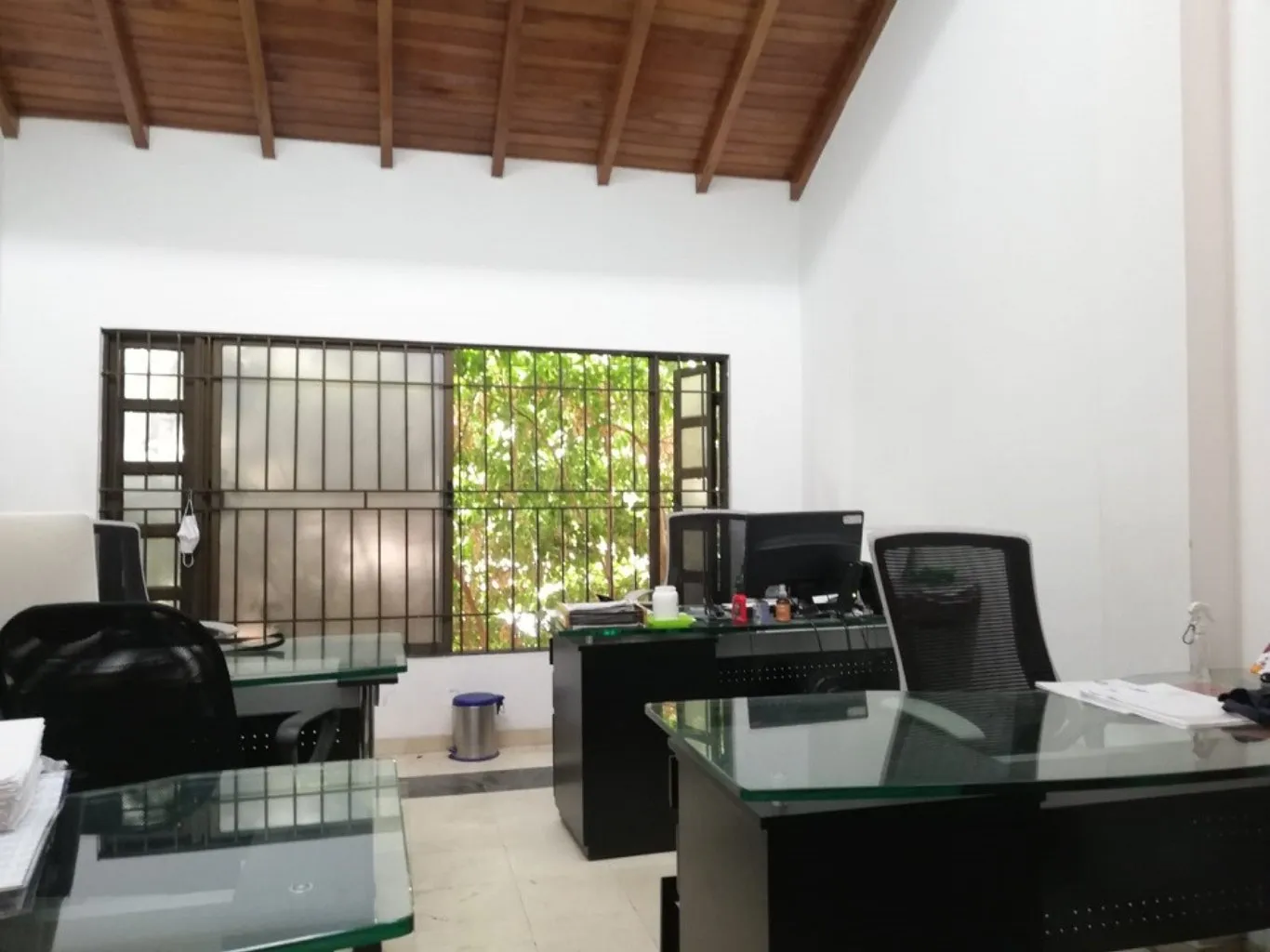 #32 - Casa en Cúcuta en arriendo de 300m², 5 habitaciones y 3 parqueaderos - 2