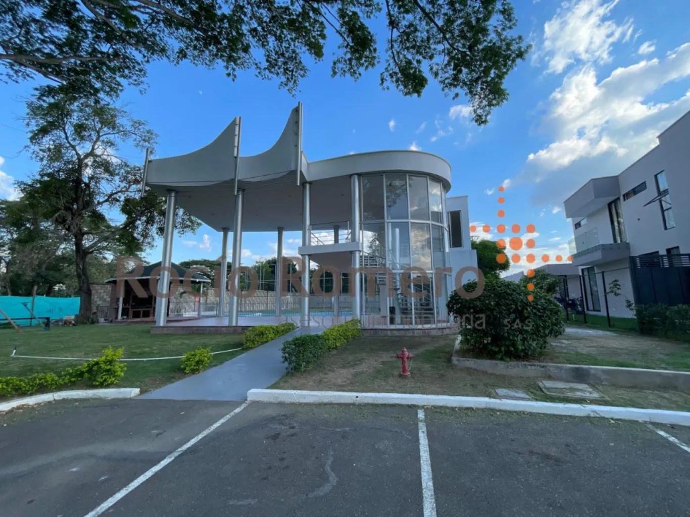 #58 - Casa en conjunto cerrado en Villa del Rosario en arriendo de 300m², 5 habitaciones y 2 parqueaderos - 24