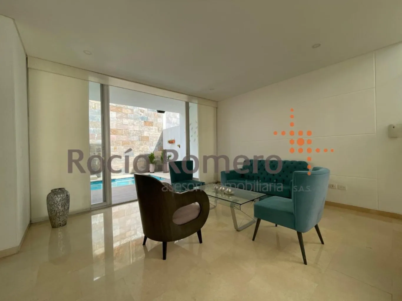 #201 - Casa en conjunto cerrado en Los Patios en venta de 264m², 3 habitaciones y 2 parqueaderos - 2
