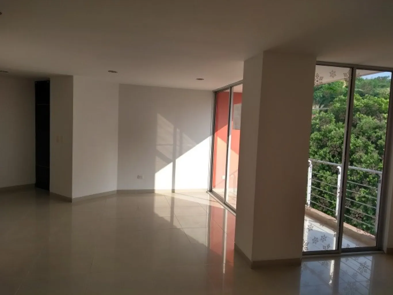 #203 - Apartamento en Cúcuta en venta de 112m², 3 habitaciones y 2 parqueaderos - 2