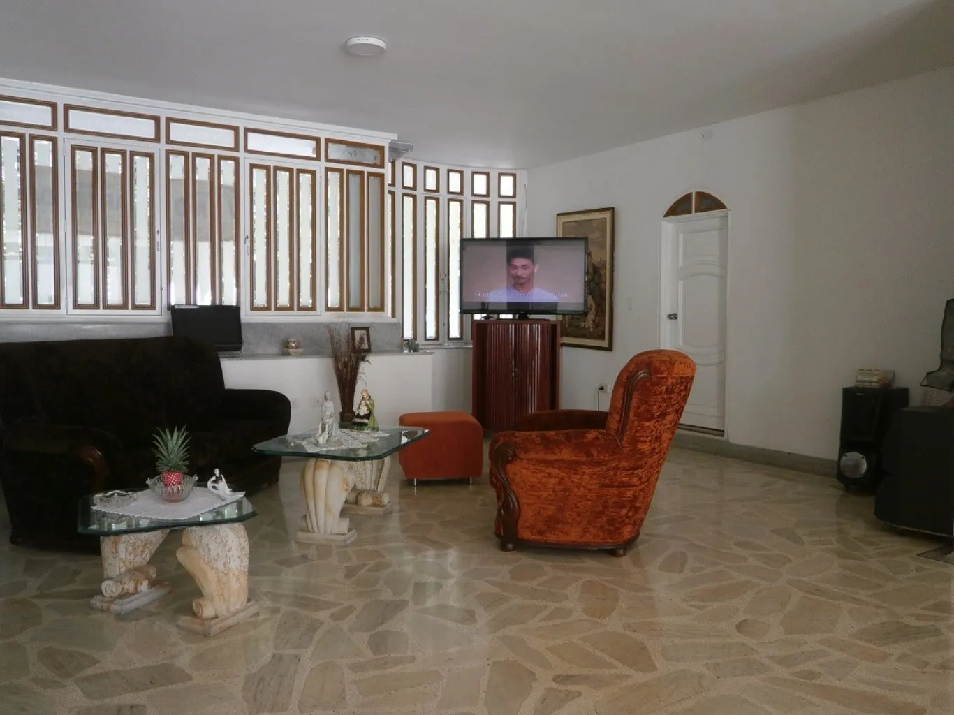 #214 - Casa en Cúcuta en venta de 100m², 5 habitaciones y 8 parqueaderos - 2