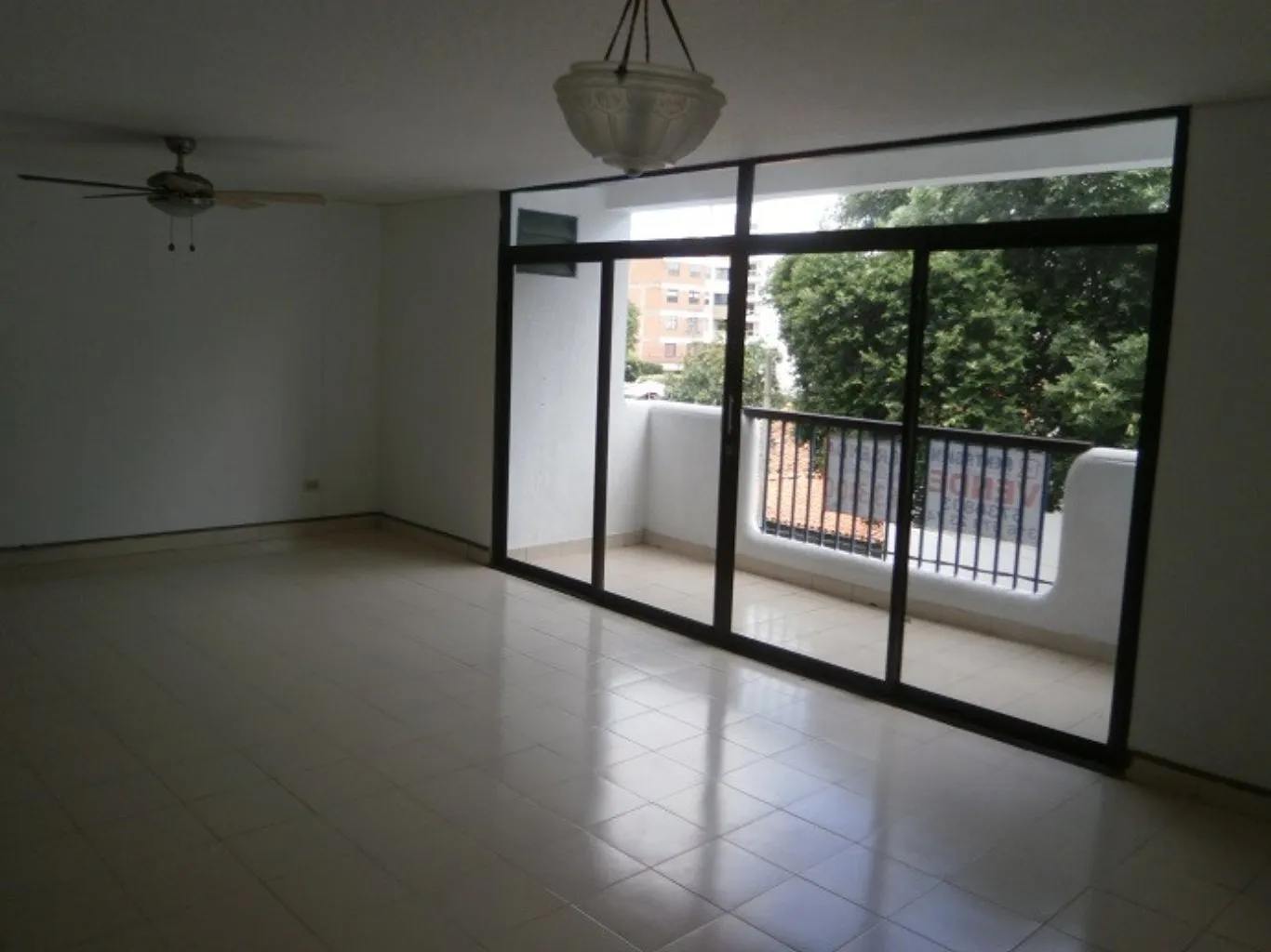 #215 - Apartamento en Cúcuta en venta de 183m², 4 habitaciones y 1 parqueadero - 2