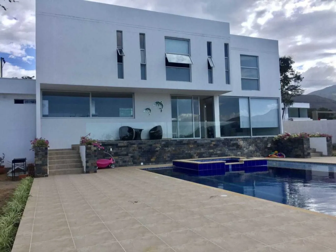 #239 - Casa en conjunto cerrado en Cúcuta en venta de 500m², 4 habitaciones y 4 parqueaderos - 2