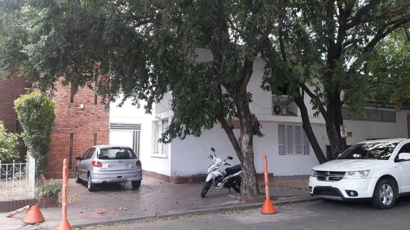 #243 - Casa en Cúcuta en venta de 484m², 5 habitaciones y 2 parqueaderos - 2