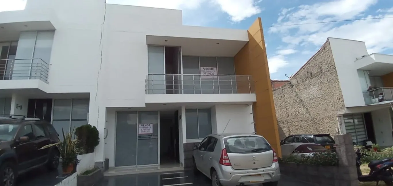 #253 - Casa en conjunto cerrado en Cúcuta en venta de 153.36m², 4 habitaciones y 1 parqueadero - 1