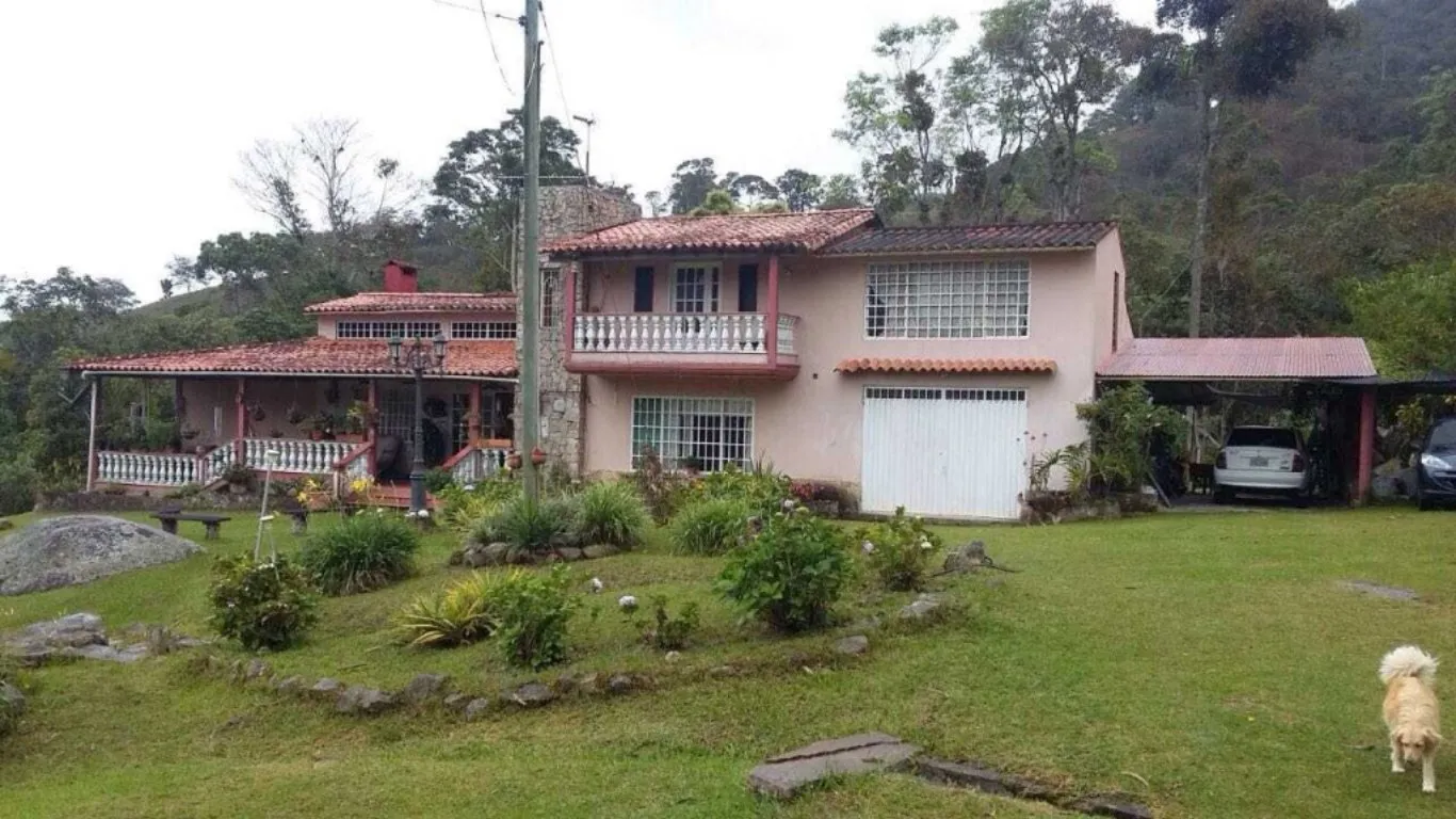 #258 - Casa en Chinácota en venta de 100m², 7 habitaciones y 5 parqueaderos - 2