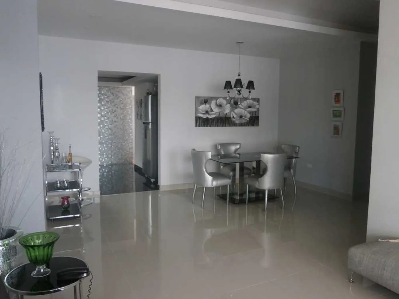 #320 - Apartamento en Cúcuta en venta de 119m², 3 habitaciones y 2 parqueaderos - 2