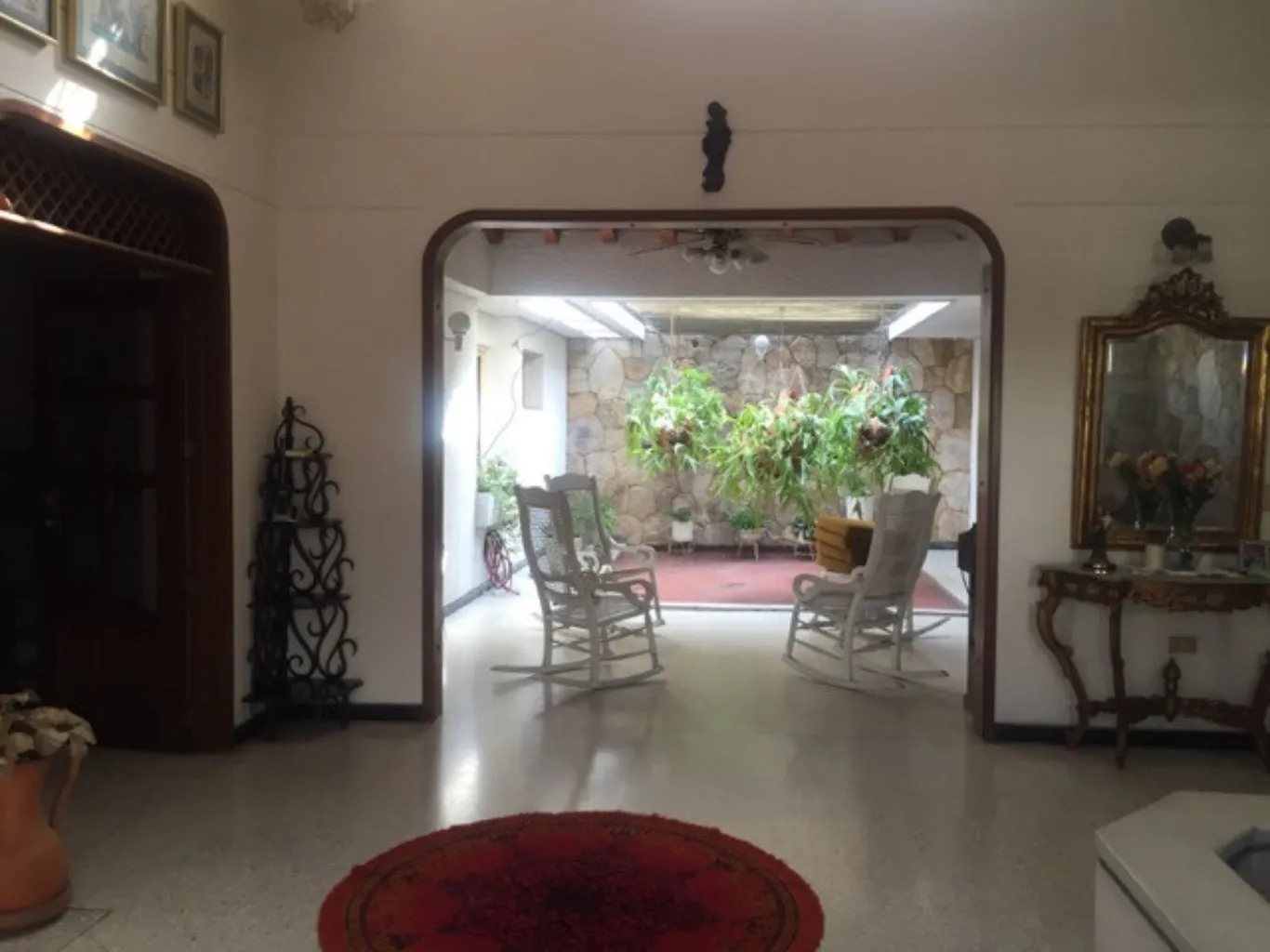 #331 - Casa en Cúcuta en venta de 500m², 5 habitaciones y 2 parqueaderos - 2