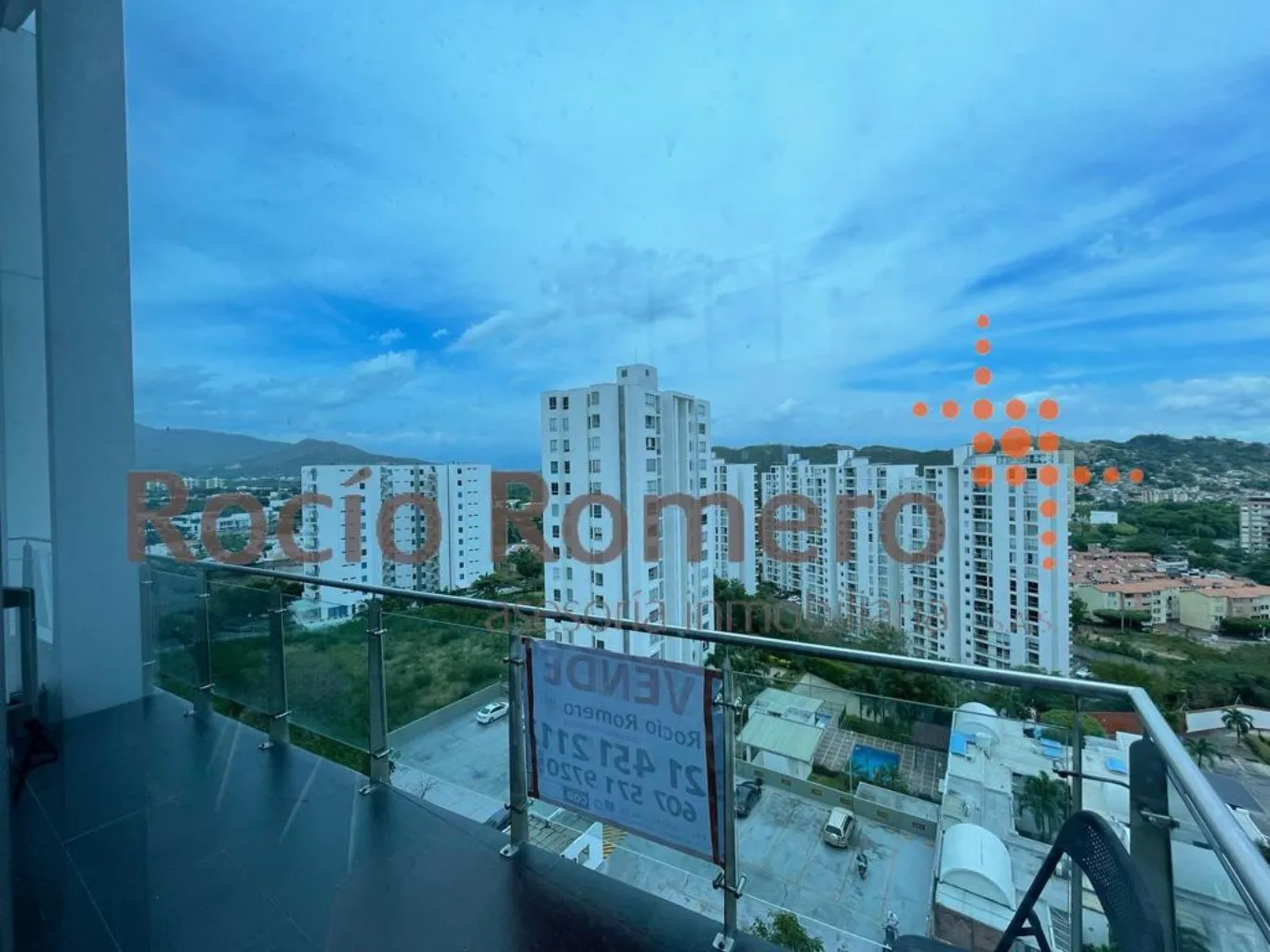 #379 - Apartamento Penthouse en Cúcuta en venta de 147m², 4 habitaciones y 2 parqueaderos - 1