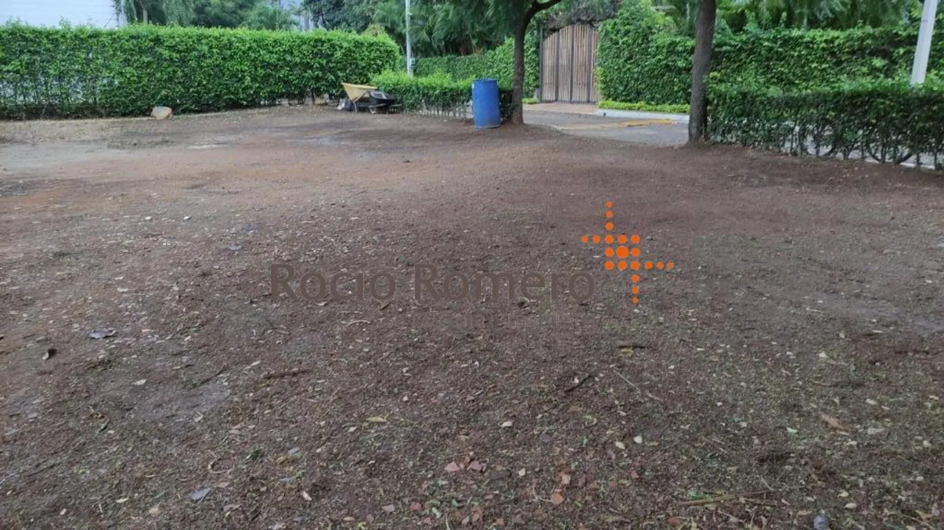 #387 - Lote en conjunto cerrado en San Pedro en venta de 896m² - 2