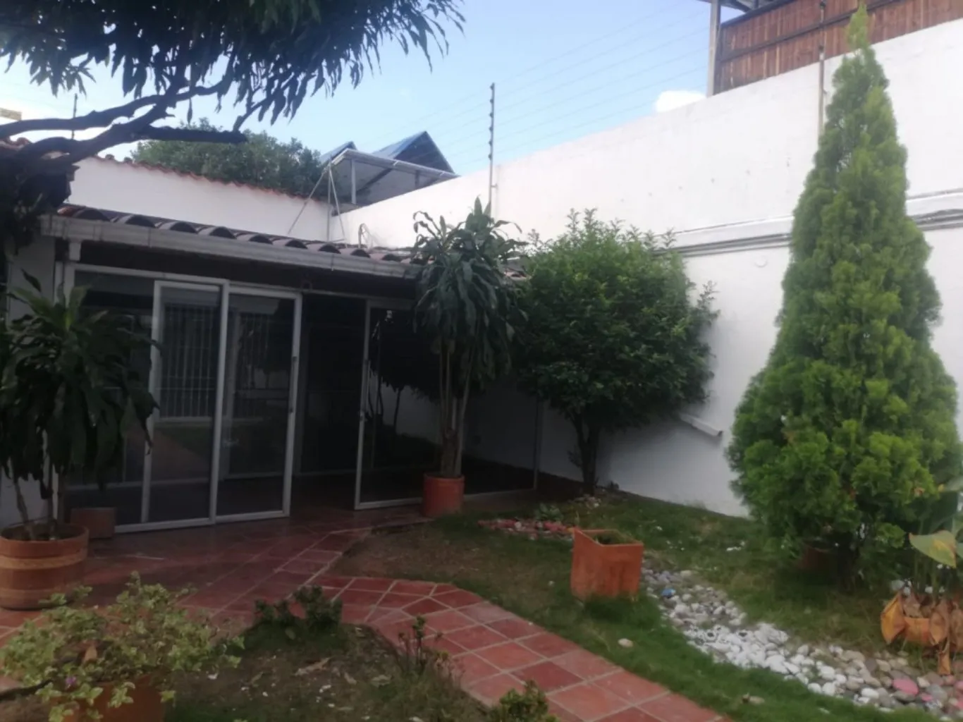 #433 - Casa en Cúcuta en venta de 256m², 3 habitaciones y 2 parqueaderos - 2