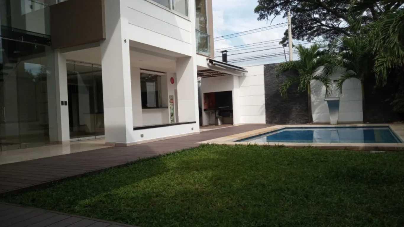 #439 - Casa en conjunto cerrado en Villa Del Rosario en venta de 394m², 5 habitaciones y 3 parqueaderos - 1