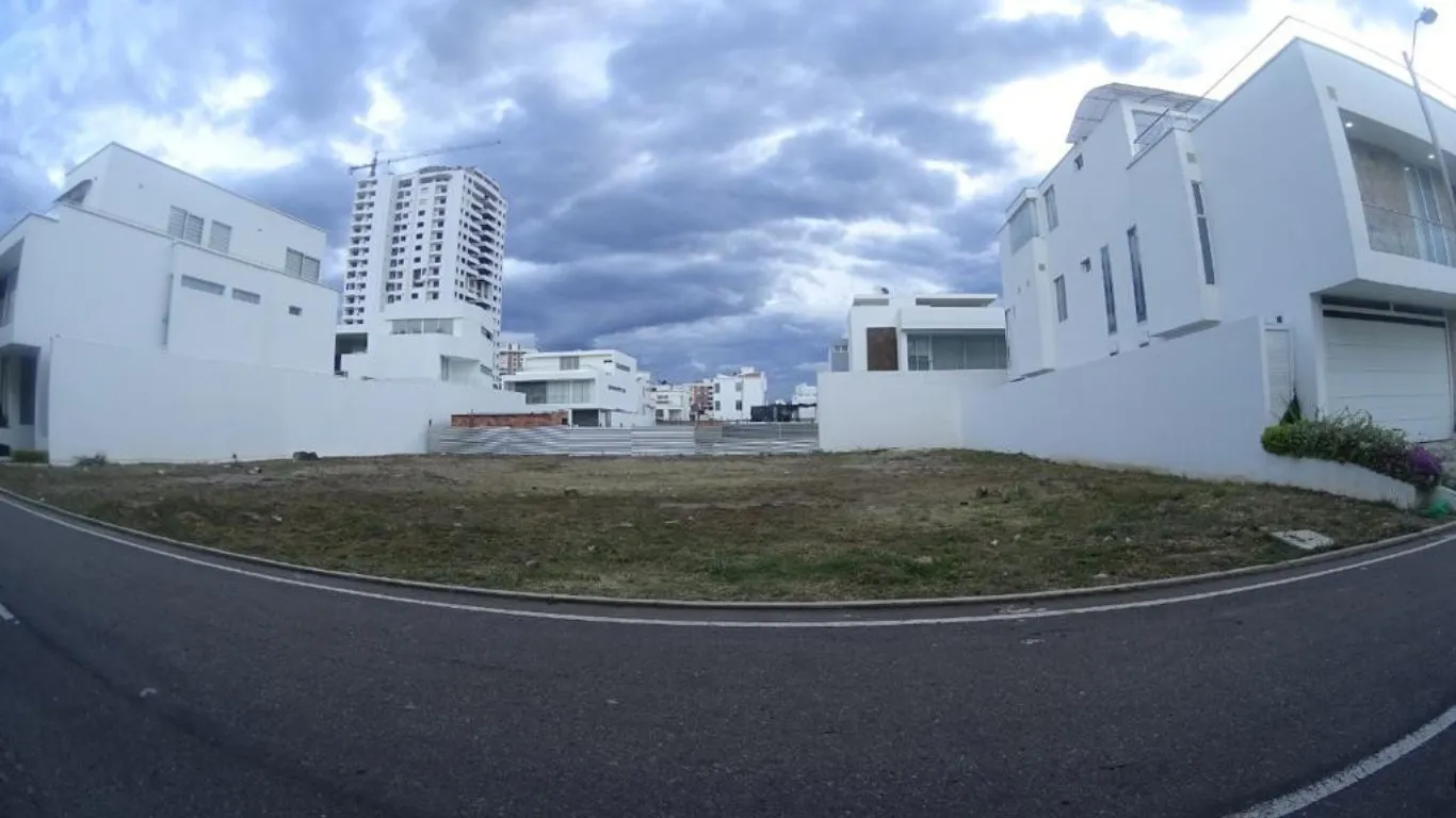 #468 - Lote en conjunto cerrado en Cúcuta en venta de 430m² - 1