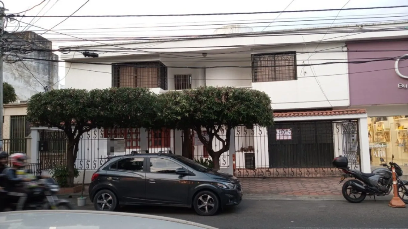 #508 - Casa en Cúcuta en venta de 282m², 6 habitaciones y 3 parqueaderos - 1