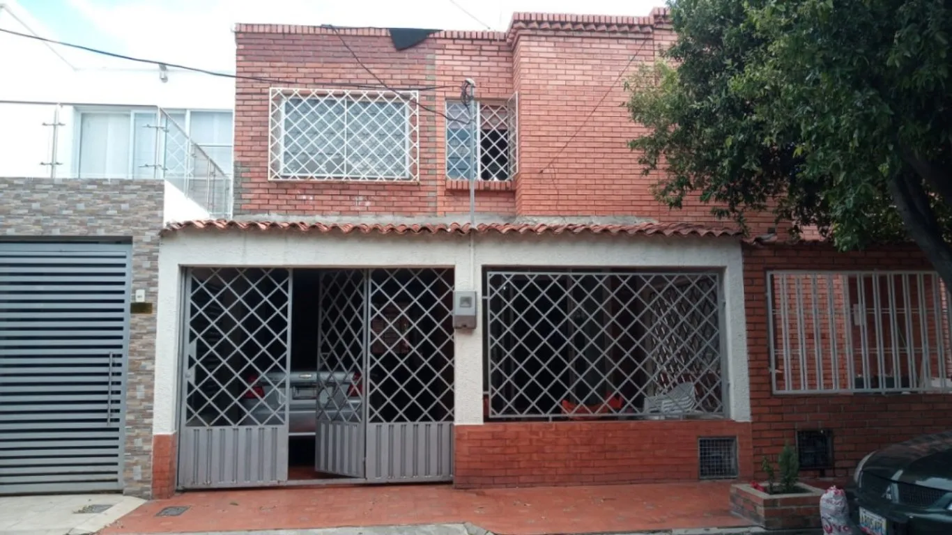 #525 - Casa en Cúcuta en venta de 156m², 4 habitaciones y 1 parqueadero - 1