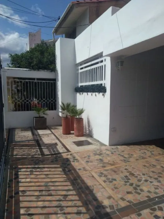 #538 - Casa en Cúcuta en venta de 240m², 4 habitaciones y 2 parqueaderos - 1