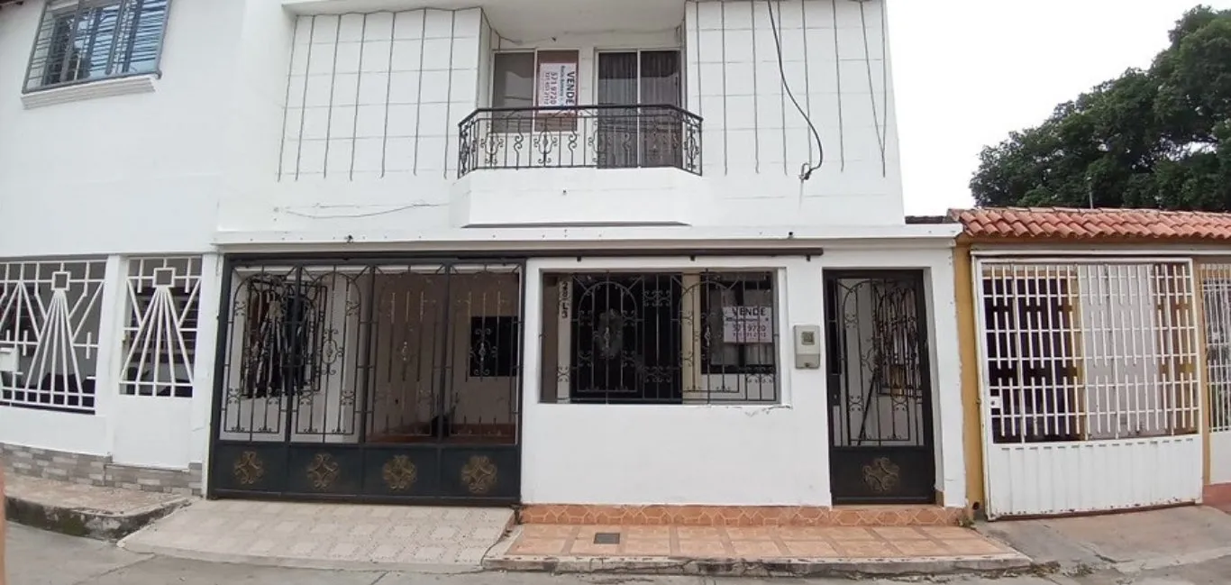 #594 - Casa en Cúcuta en venta de 210m², 6 habitaciones y 1 parqueadero - 1