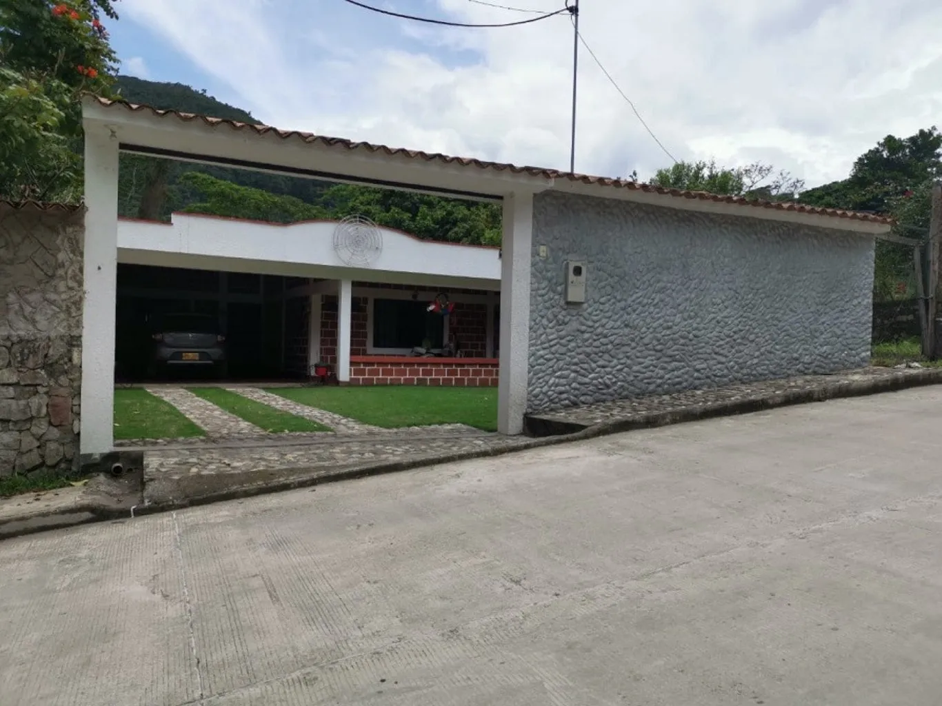 #599 - Casa en Cúcuta en venta de 500m², 4 habitaciones y 3 parqueaderos - 1
