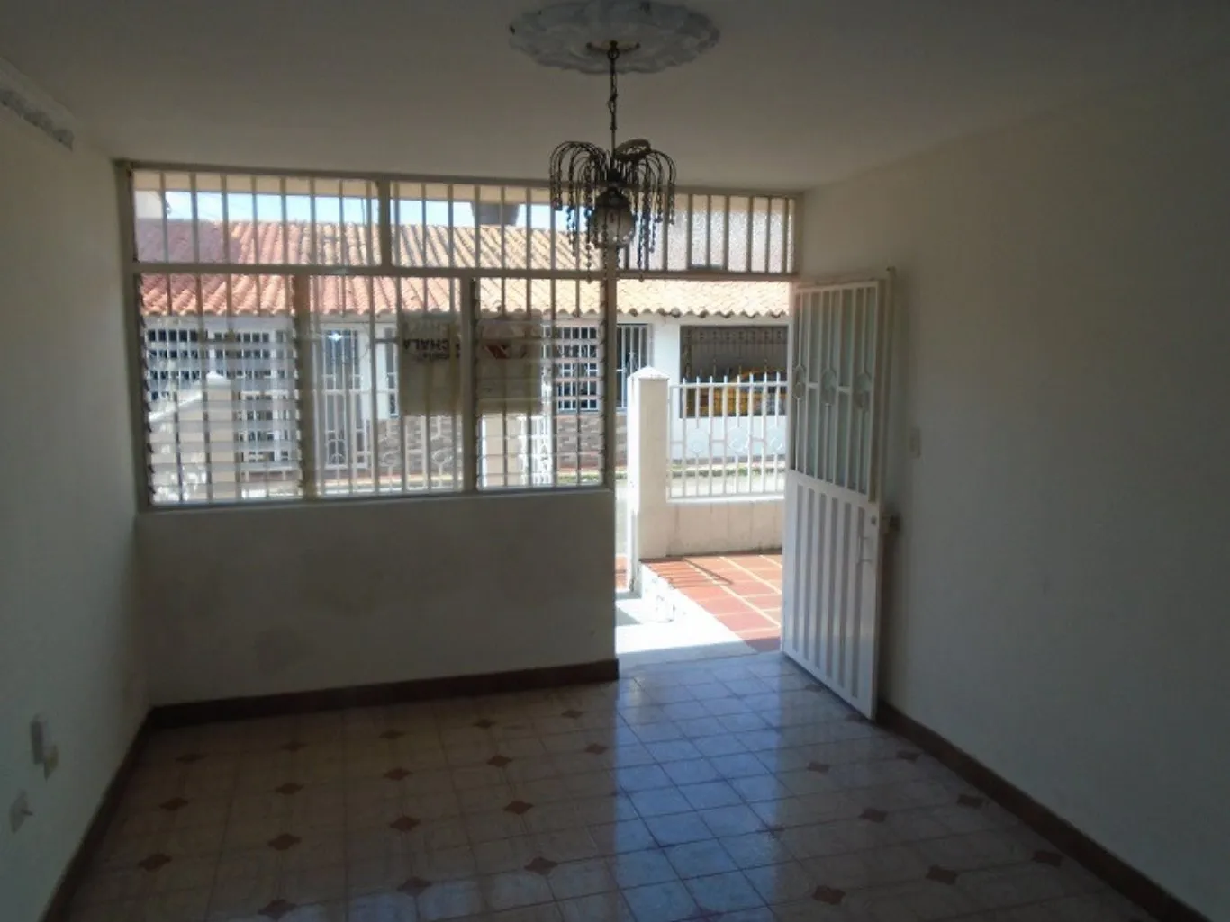 #642 - Casa en Cúcuta en venta de 260m², 4 habitaciones y 1 parqueadero - 2