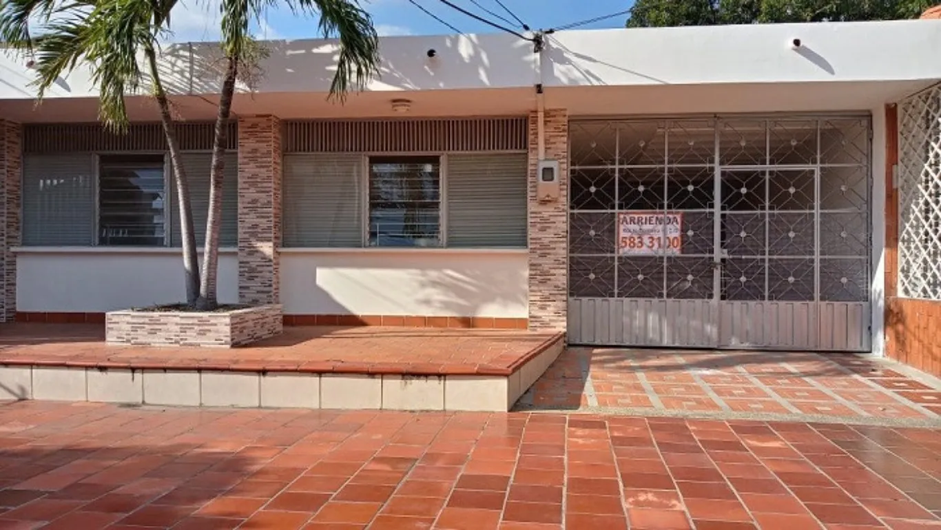 #690 - Casa en Cúcuta en venta de 350m², 3 habitaciones y 3 parqueaderos - 2