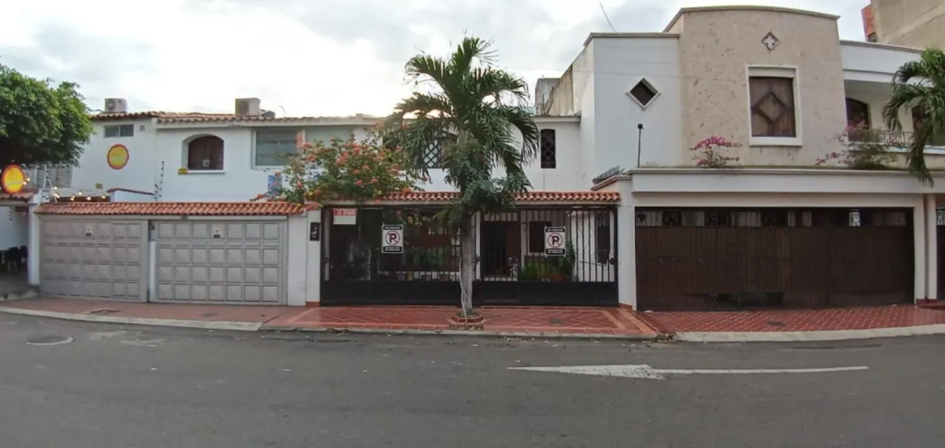 #691 - Casa en Cúcuta en venta de 211m², 4 habitaciones y 2 parqueaderos - 1