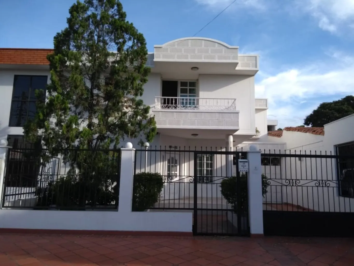 #719 - Casa en Cúcuta en venta de 450m², 6 habitaciones y 1 parqueadero - 1