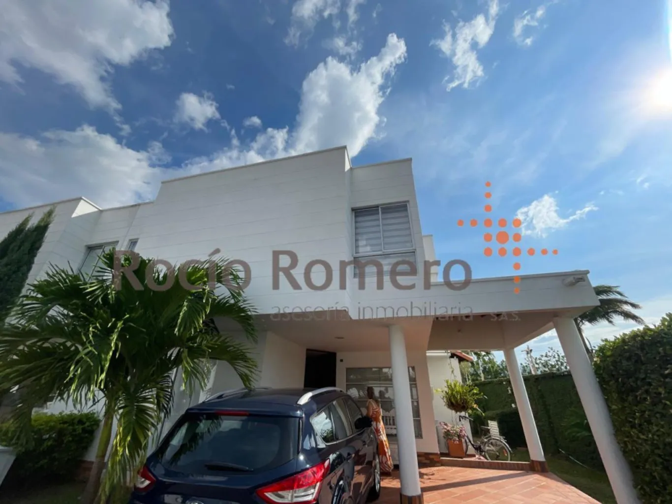 #731 - Casa en conjunto cerrado en Los Patios en venta de 240m², 4 habitaciones y 2 parqueaderos - 1