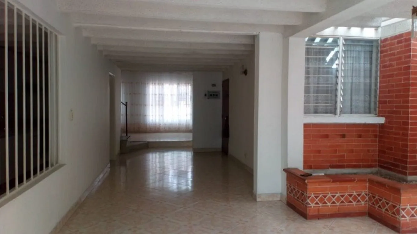 #732 - Casa en Cúcuta en venta de 270m², 5 habitaciones y 1 parqueadero - 1