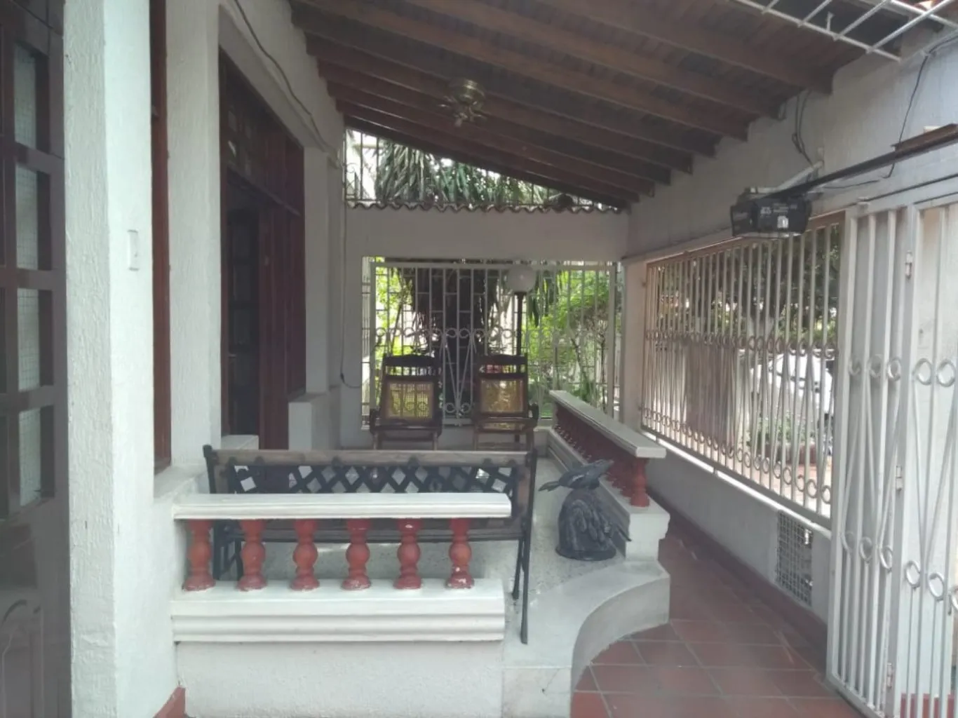 #734 - Casa en Cúcuta en venta de 300m², 4 habitaciones y 2 parqueaderos - 2