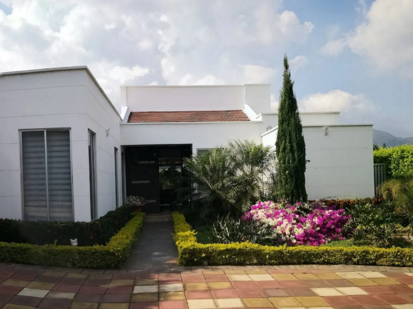 #746 - Casa en conjunto cerrado en Los Patios en venta de 960m², 4 habitaciones y 6 parqueaderos - 1
