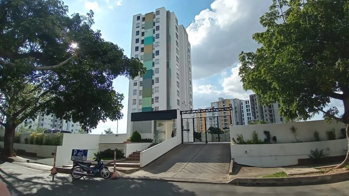 #756 - Apartamento en Los Patios en venta de 77m², 3 habitaciones y 1 parqueadero - 2