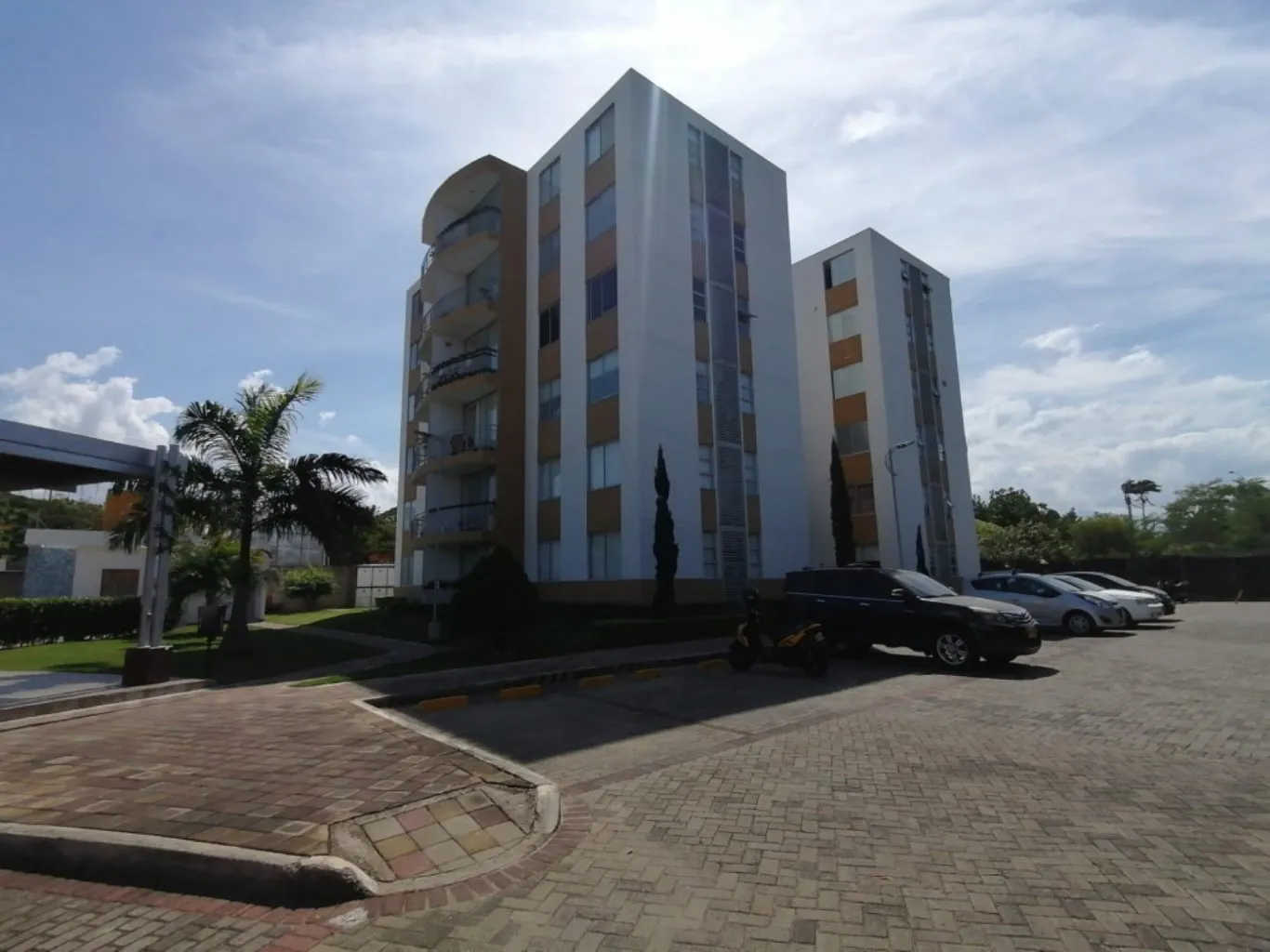 #758 - Apartamento en Los Patios en venta de 72m², 3 habitaciones y 1 parqueadero - 1