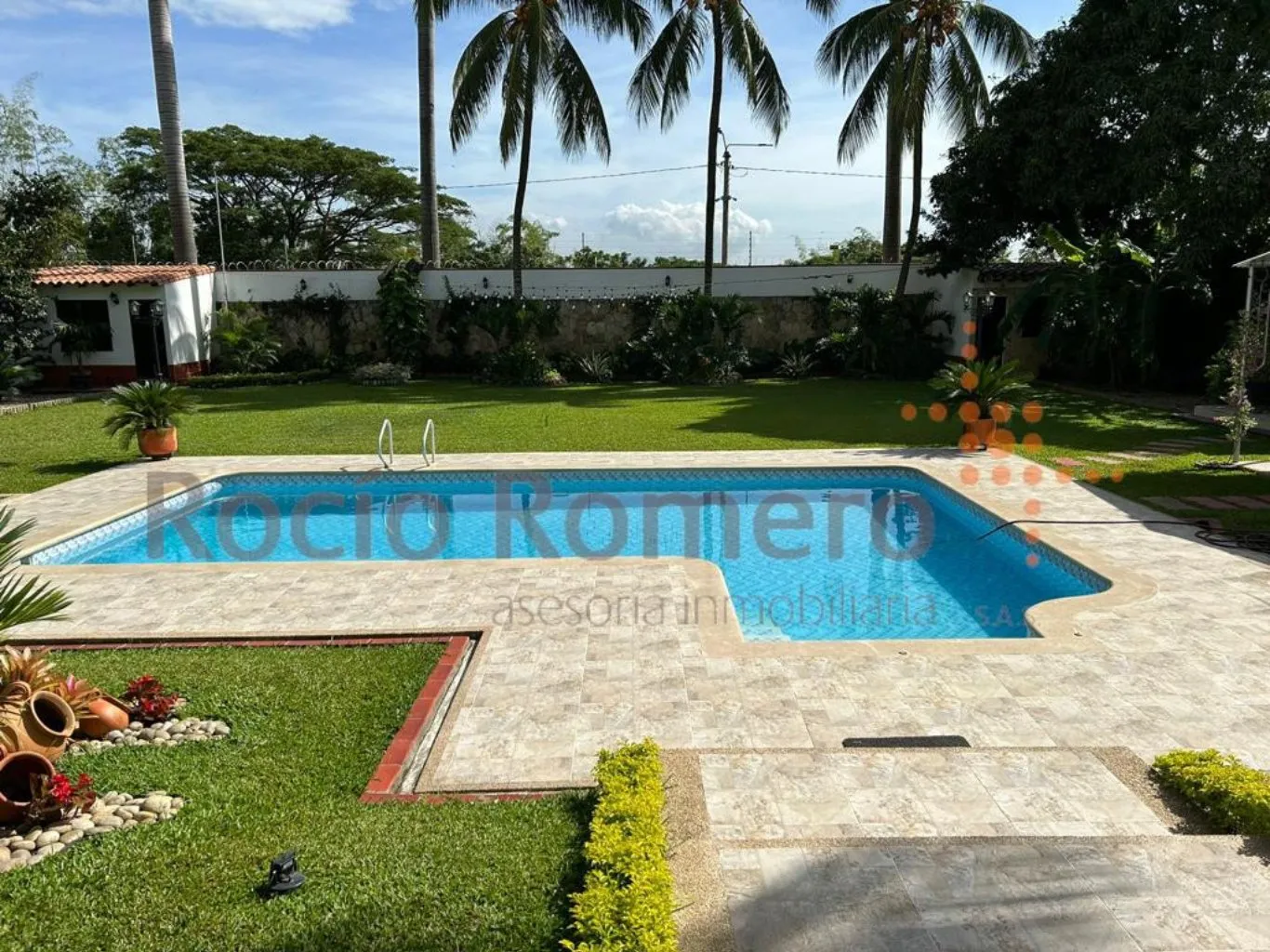 #776 - Casa en conjunto cerrado en Villa Del Rosario en venta de 229m², 5 habitaciones y 2 parqueaderos - 2