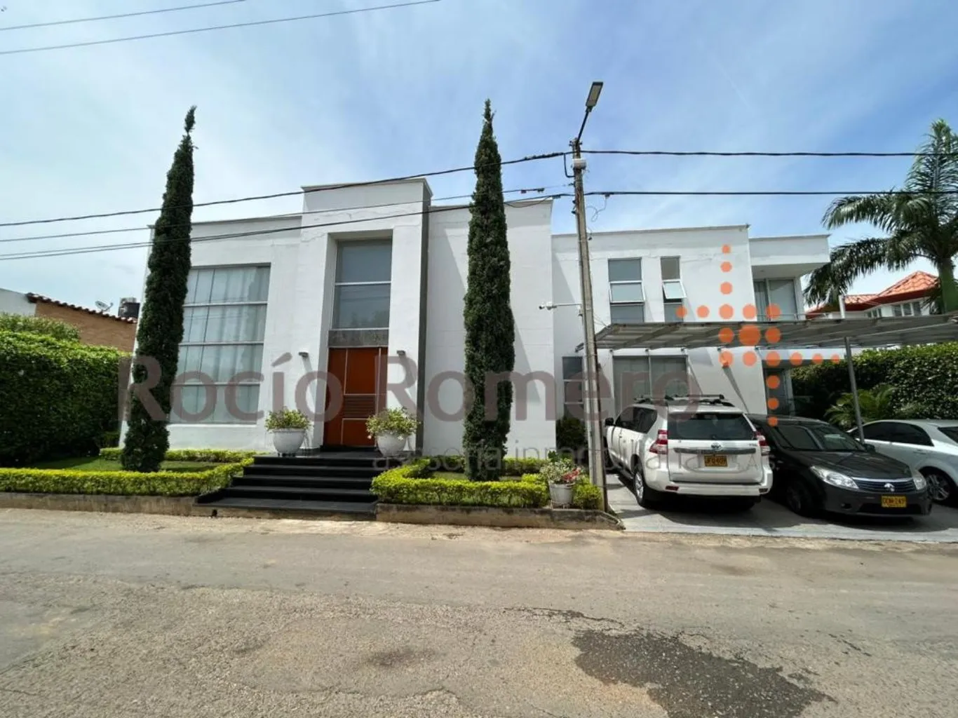 #786 - Casa en conjunto cerrado en Cúcuta en venta de 480m², 4 habitaciones y 3 parqueaderos - 1