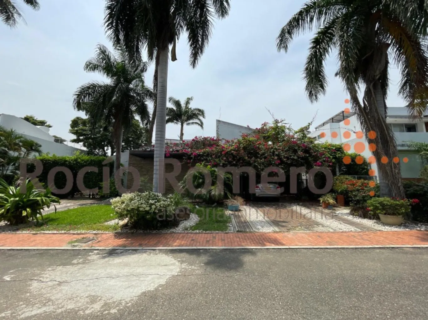 #898 - Casa en conjunto cerrado en Cúcuta en venta de 450m², 5 habitaciones y 1 parqueadero - 1