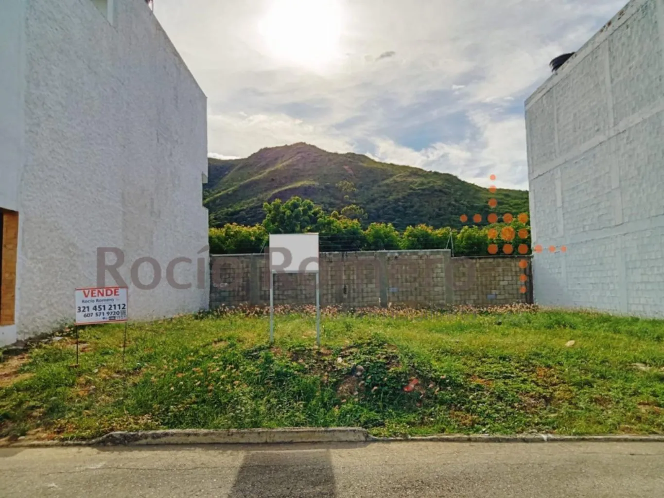 #915 - Lote en conjunto cerrado en El Pórtico en venta de 120m² - 1