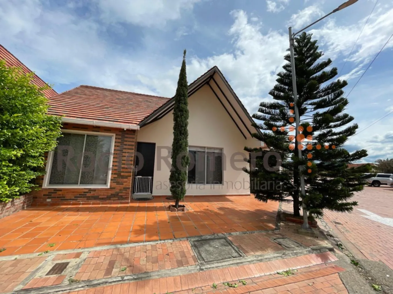 #917 - Casa en conjunto cerrado en Los Patios en venta de 84m², 3 habitaciones y 2 parqueaderos - 1