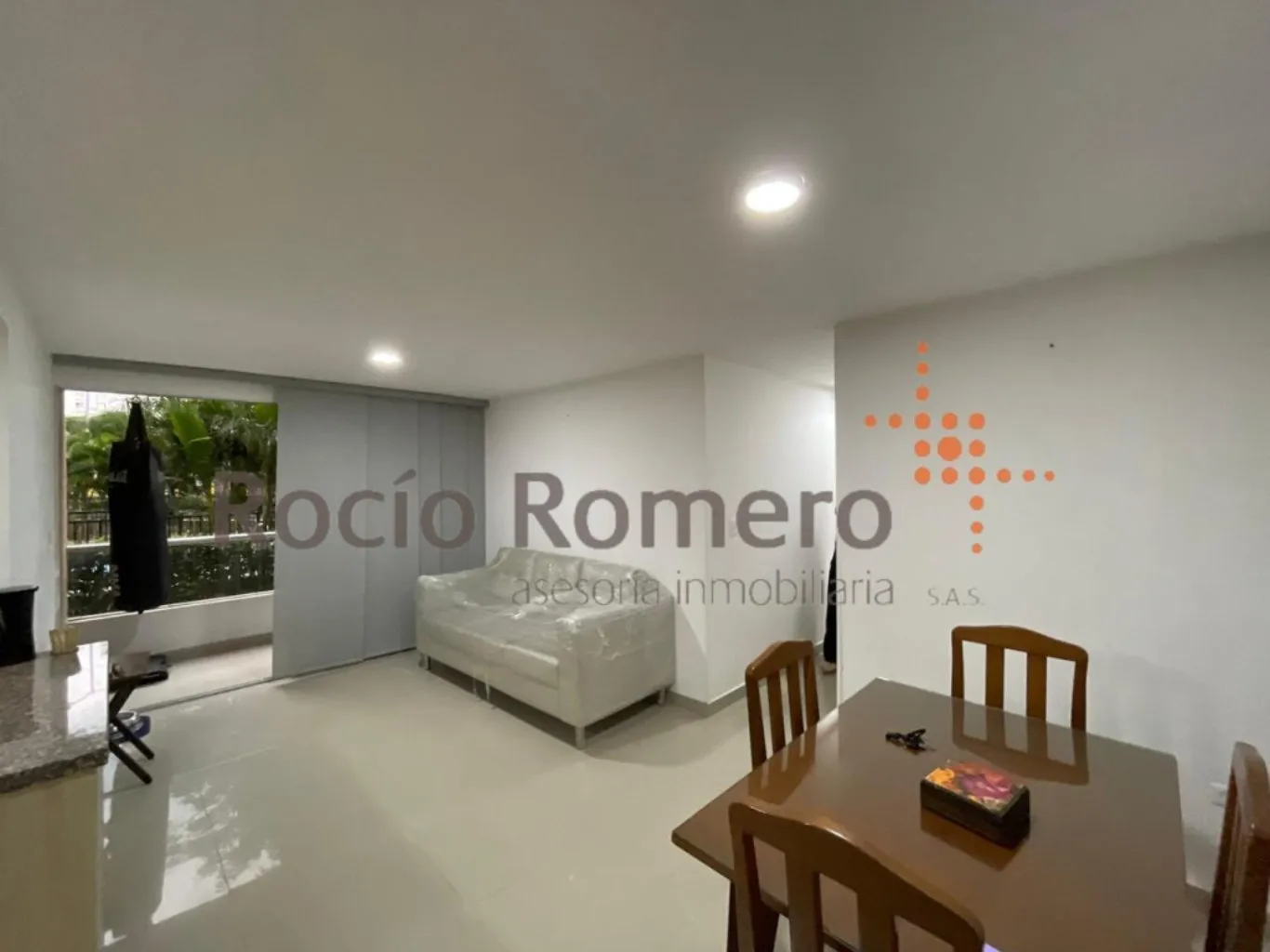 #985 - Apartamento en Los Patios en venta de 77m², 3 habitaciones y 2 parqueaderos - 2